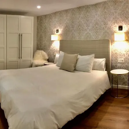 Santo سانتياغو دي كومبوستيلا